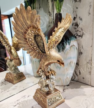 Eagle Artefact